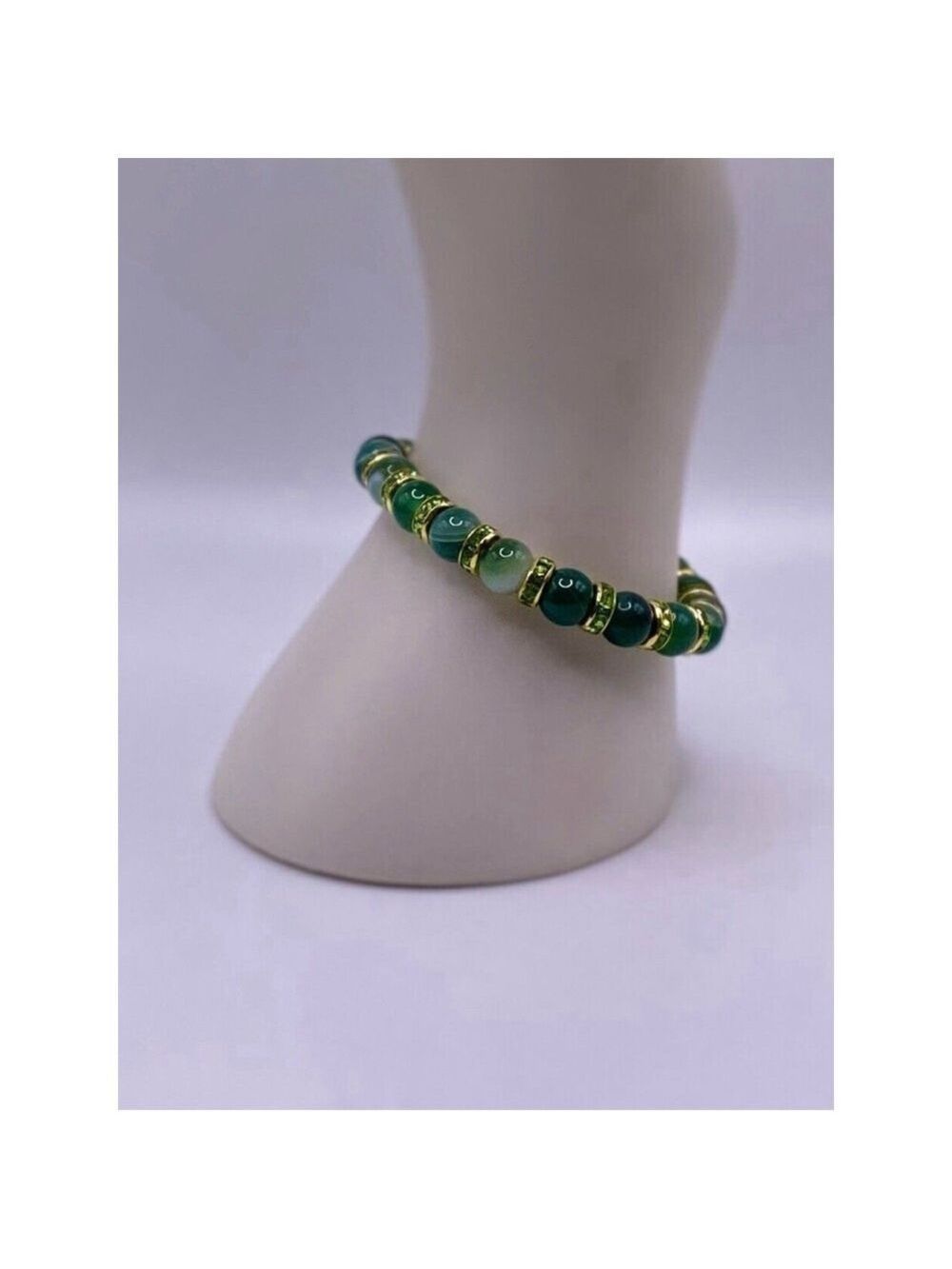 Round Green Bead Bracelet Green & Gold Sparkling Spacers Size: Small Wrist - Picture 5 of 6